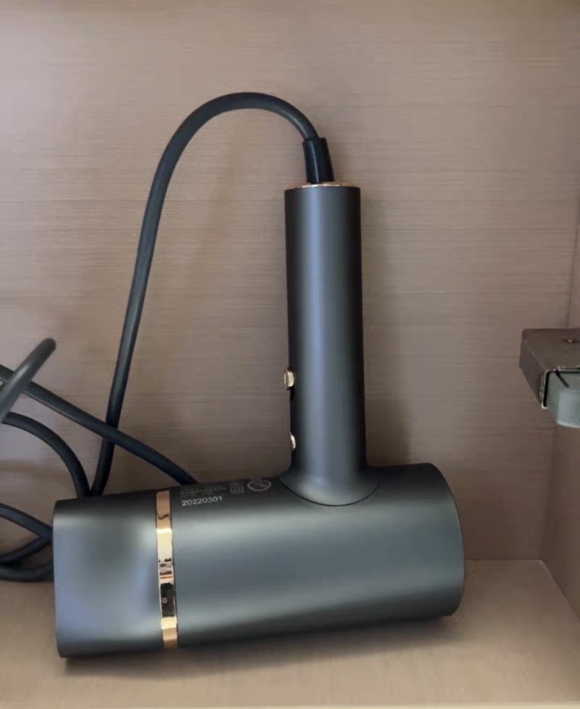 负离子吹风机不伤头发是真的吗?吹风机负离子是智商税吗?