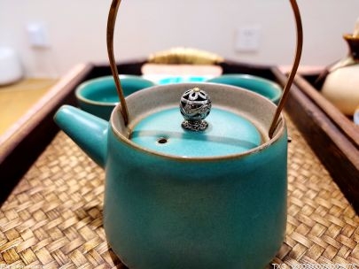 绿茶冲泡方法是什么?冲泡绿茶最常用的注水方法是什么?